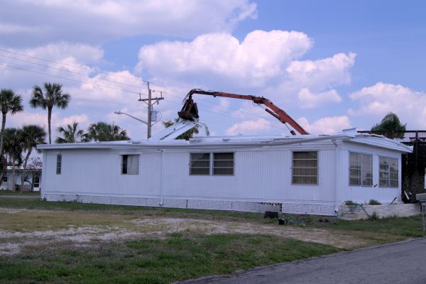 Mobile Home Demolition in North Tonawanda
