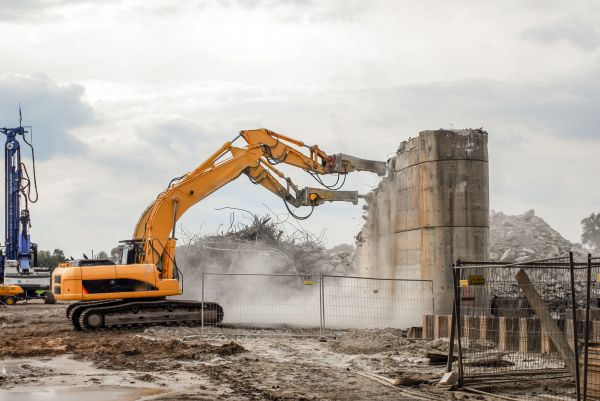Silo Demolition in North Tonawanda